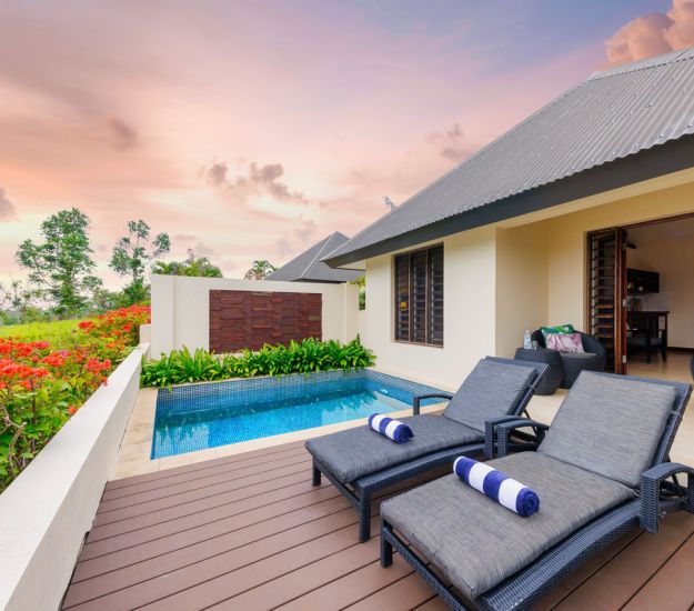 Lagoon Pool Bungalow